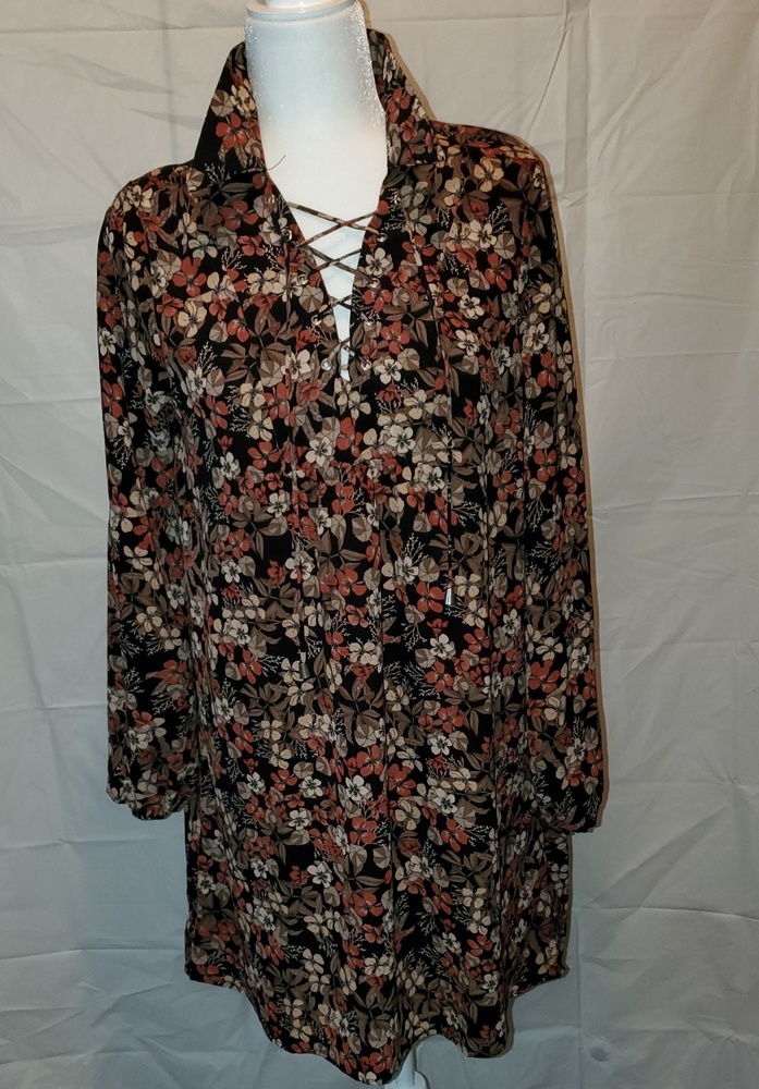 ETHEREAL BY PAPER CRANE floral laceup collar dress